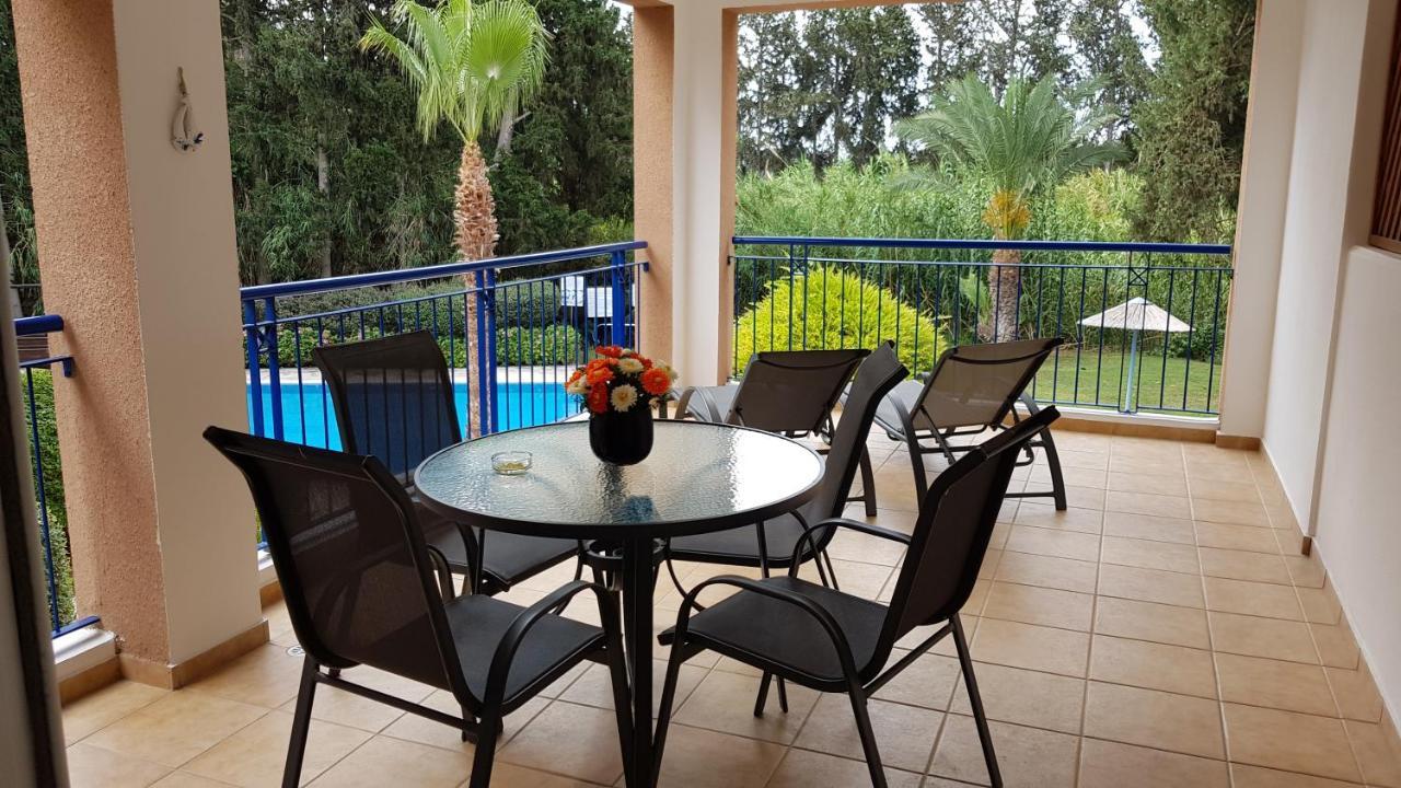 Paradise Gardens IV 2 Bd Amazing Apartment Paphos Exterior foto